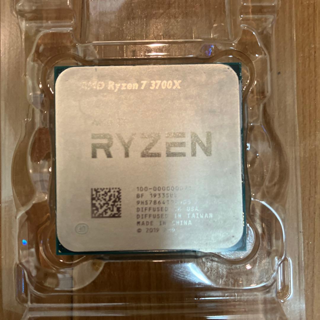 AMD Ryzen 7 3700X + AMDクーラー