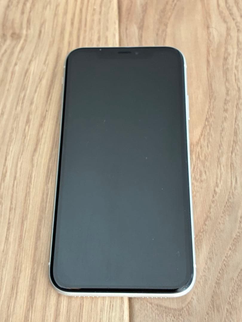 iphoneXR 64GB ホワイト　SIMフリー