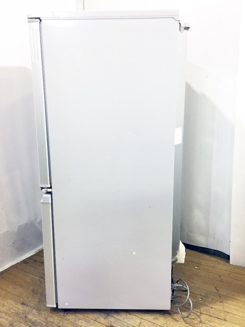 送料無料♦SHARP 137L 冷蔵庫【♦SJ-14T-S】