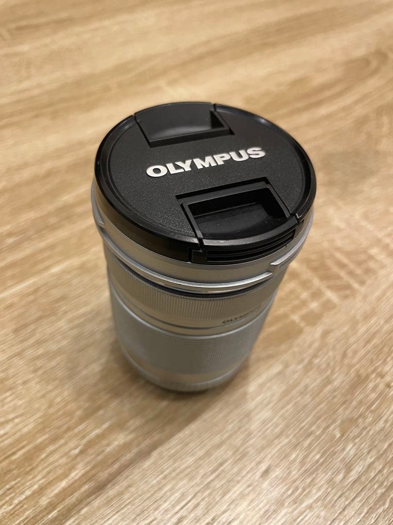 OLYMPUS PEN E-PL10 EZダブルズームキット ホワイト