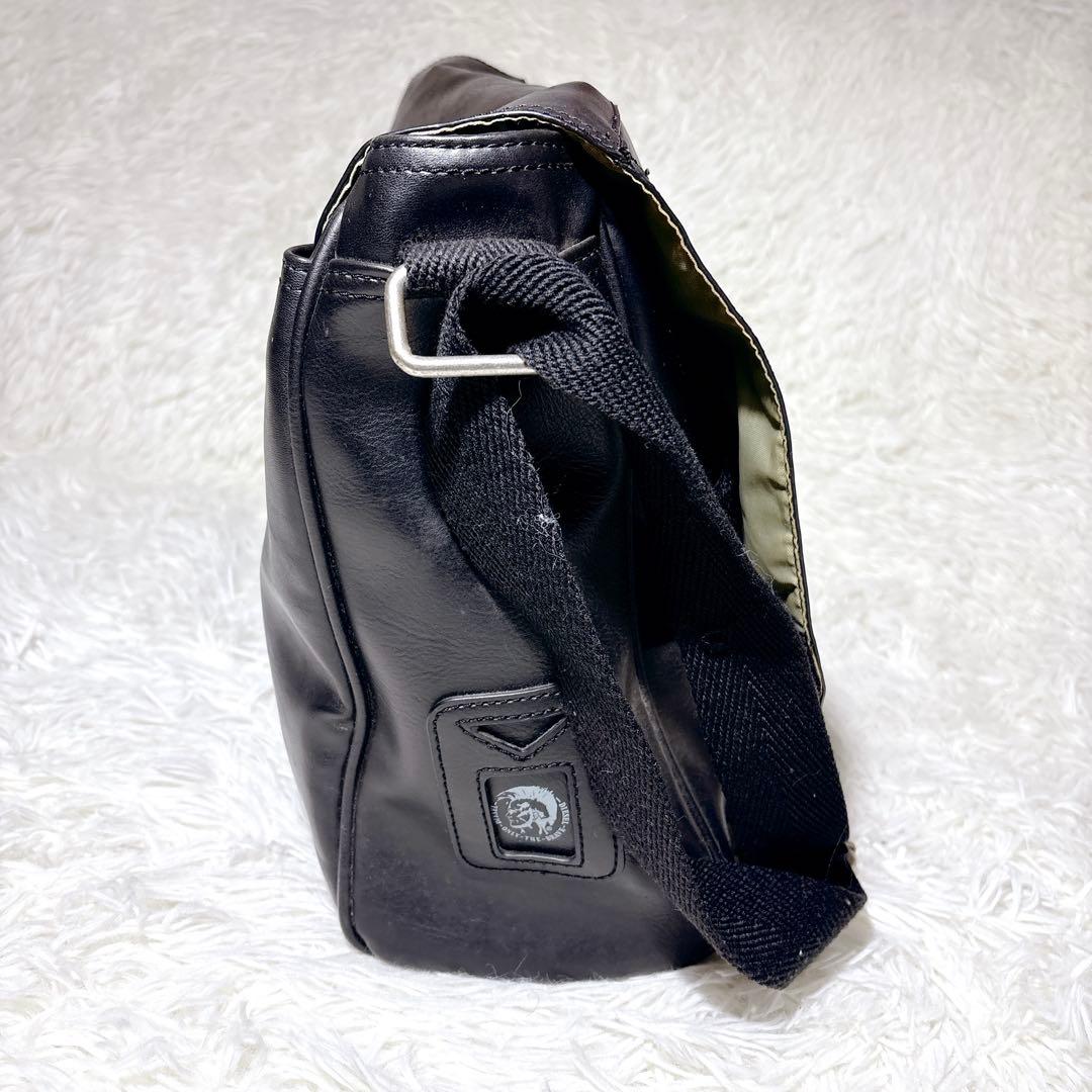 DIESEL ディーゼル　ブレイブマン　レザー　ショルダーバック　A4 ブラック