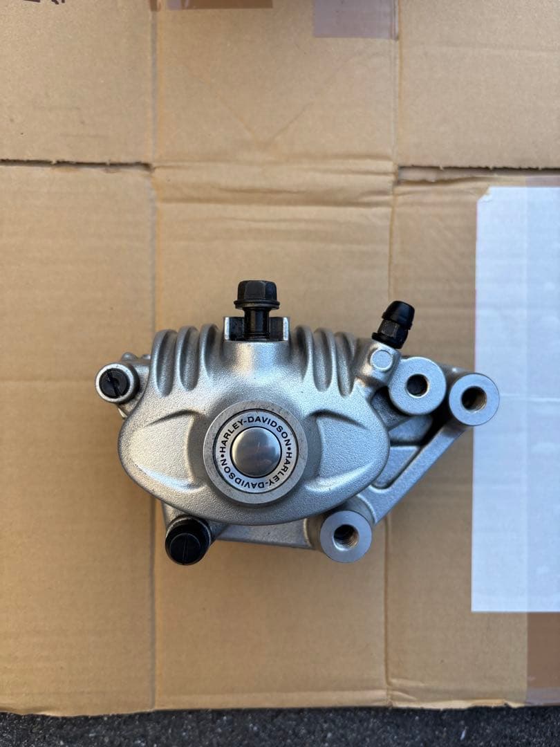 【純正】ハーレーダビッドソン ブレーキキャリパー　ブレーキマスター　セット売り