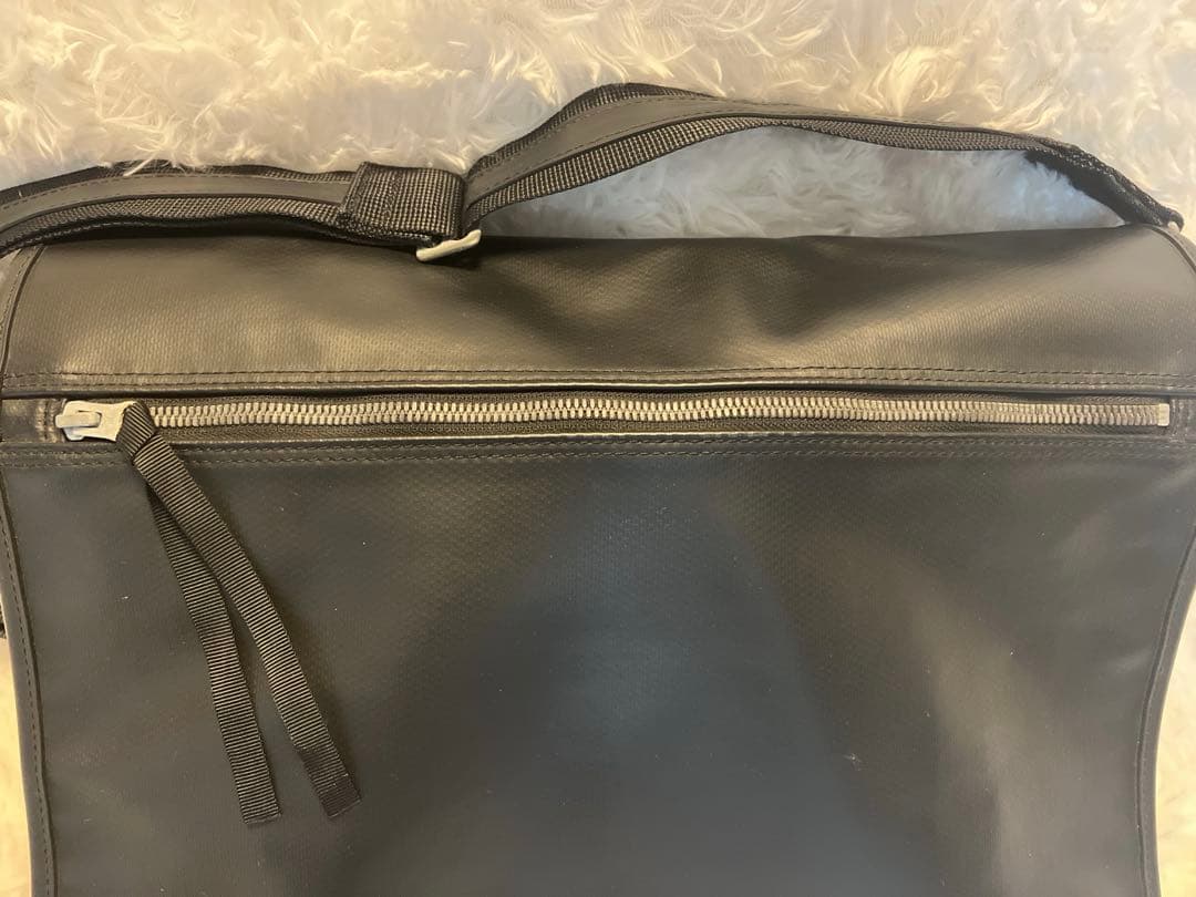 【美品】吉田カバン ラゲッジレーベル ニューライナー ショルダーバッグ 黒