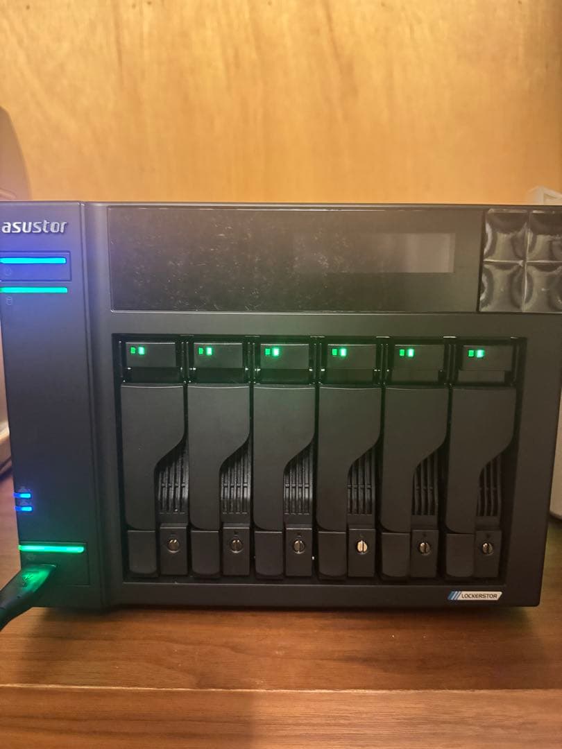 AS6706T+Exos HDD76TB SSD8TB＋メモリ16GB