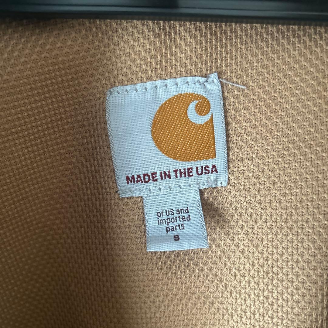 短丈Carhartt フード付きブラウンジャケット