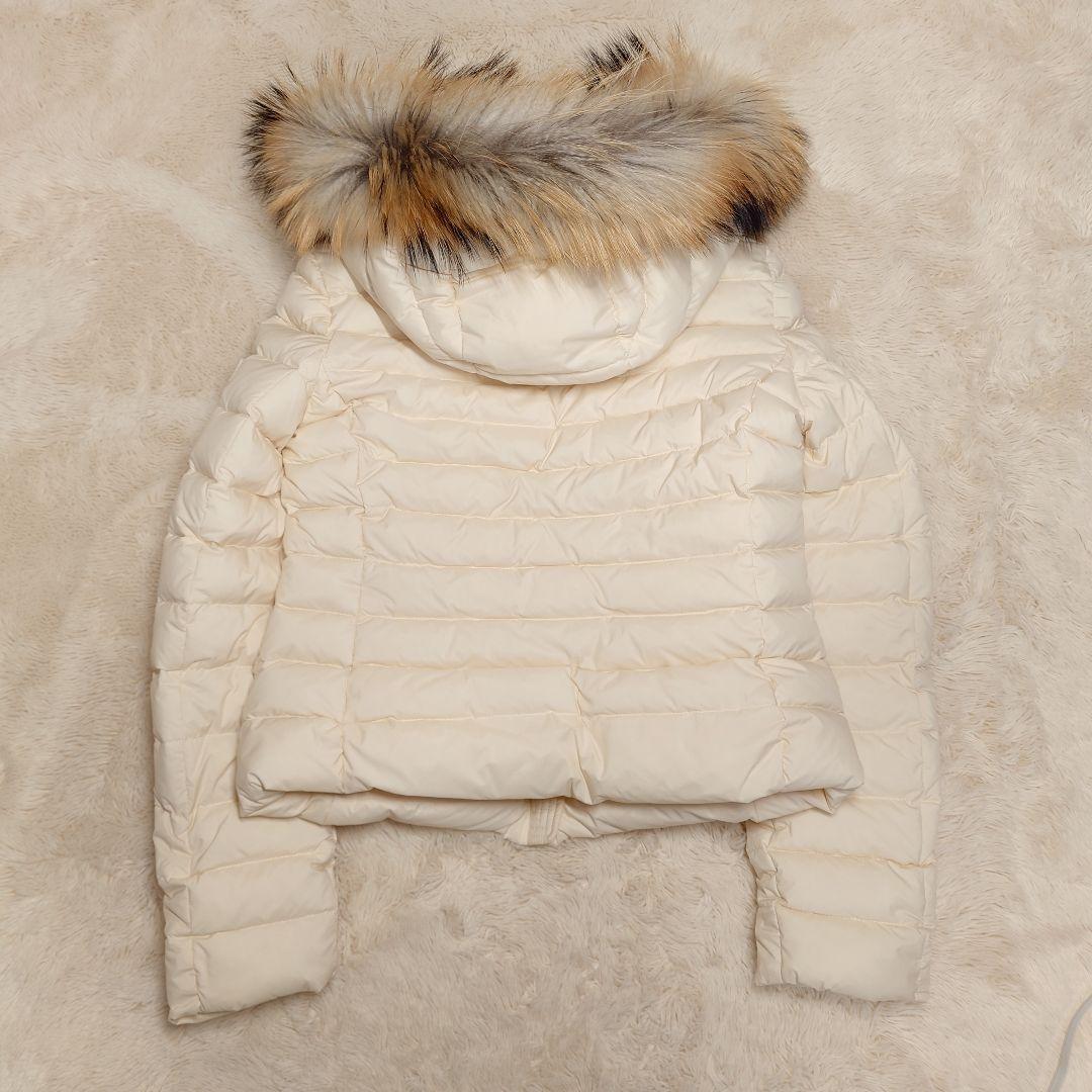 未使用✨TATRAS VARENA ダウンジャケット 25AW 02 アイボリー