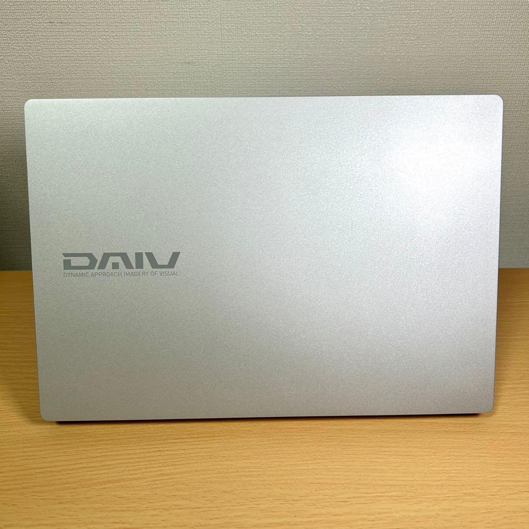 美品 DAIV 4P i7 512GB 32GB バッテリー超良好 Office