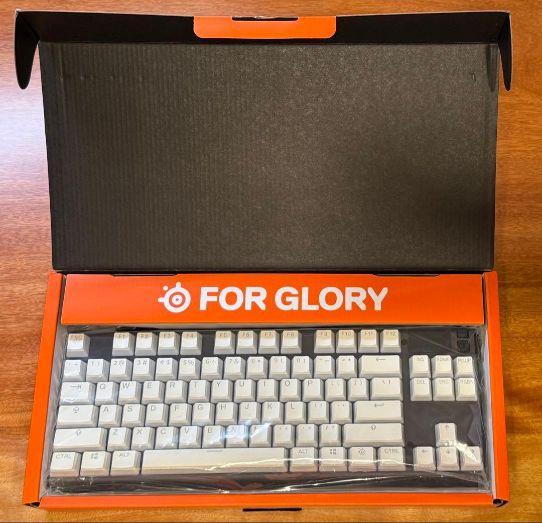 steel series APEX PRO TK(US) + 純正白キーキャップ