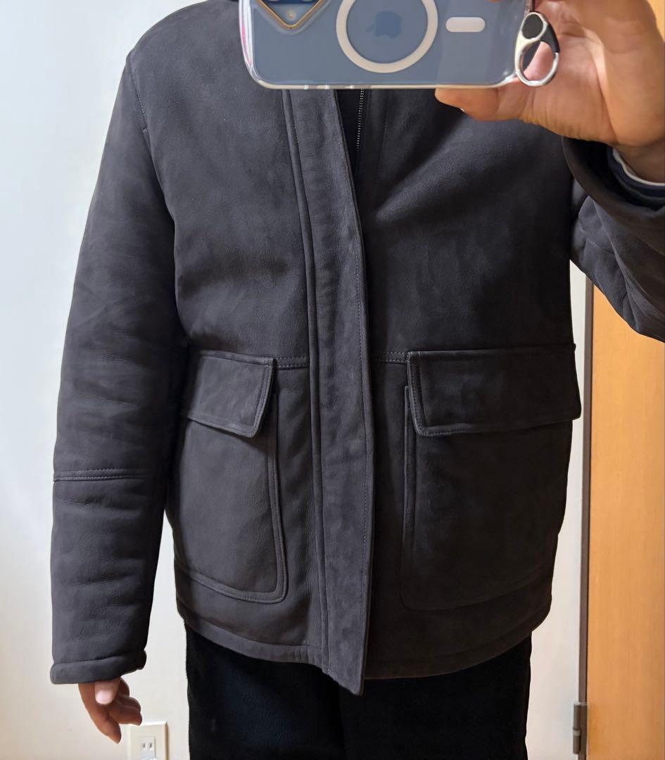 エンメティ　フーデッドムートンジャケット