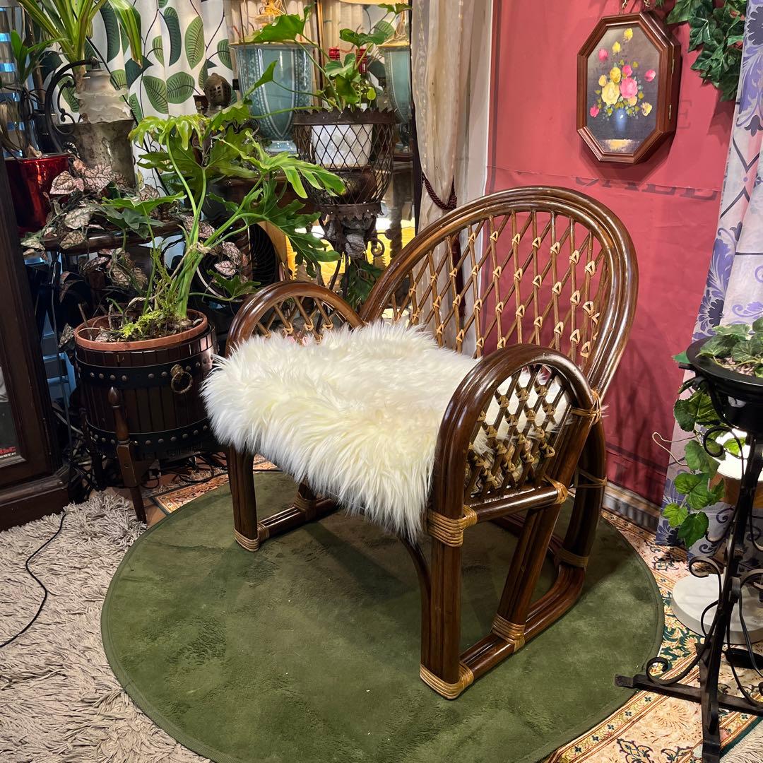 ペコ　ヴィンテージ 横浜Kazama 高級ラタン　軽量　アームチェア