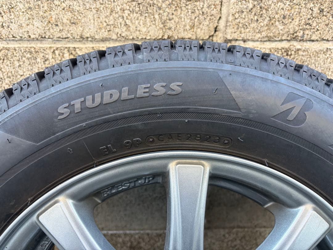 【ＪＵＮ喜】175/65R14 VRX2 スタッドレスタイヤVRX2 ①