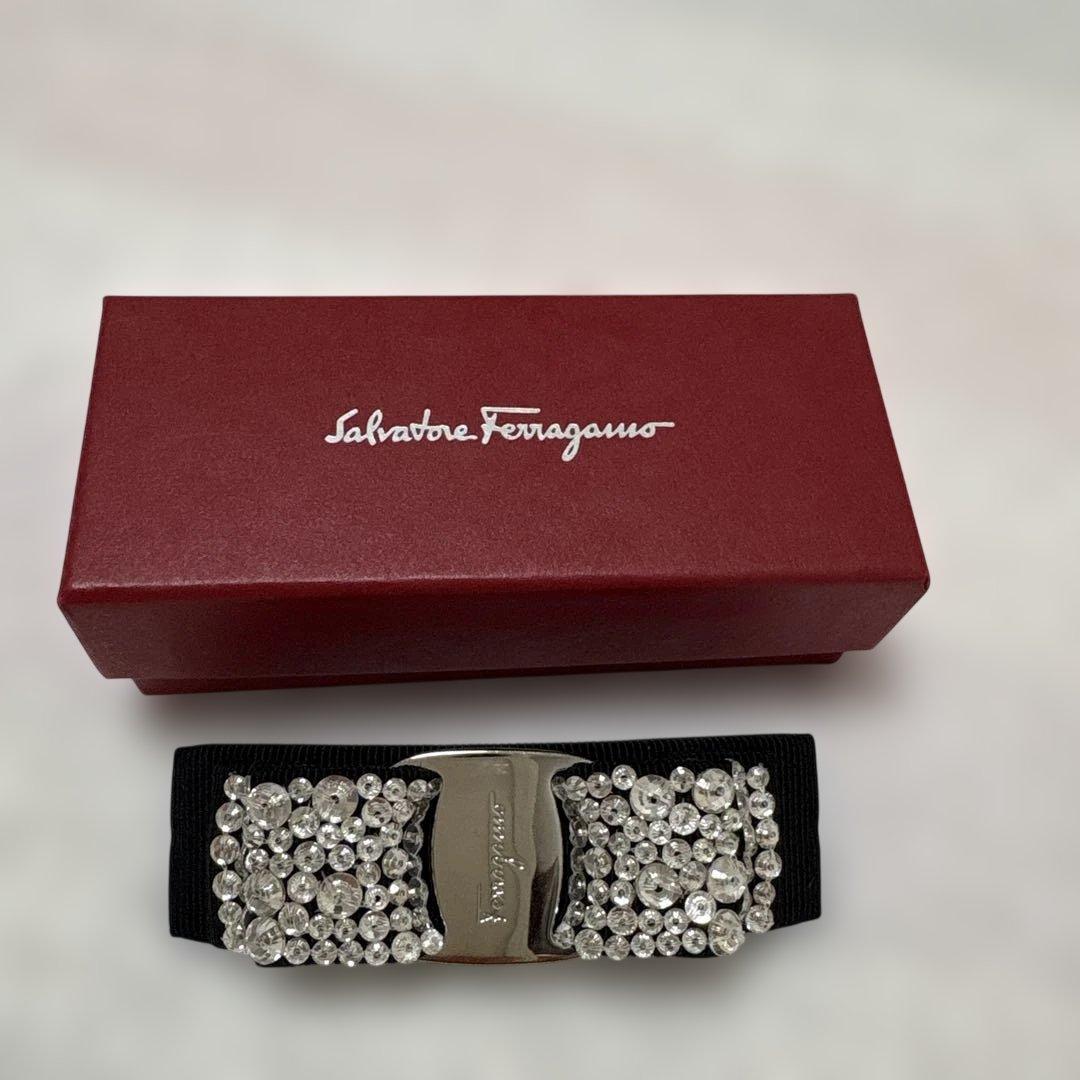 Salvatore Ferragamo バレッタ ビジュー付き