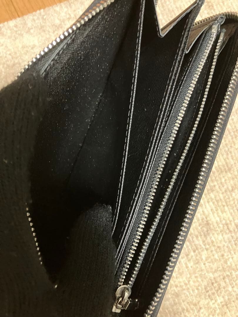 LOUIS VUITTON エピ長財布