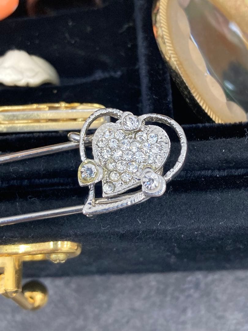 値下げ！遺品整理　イヤリング　ネックレス　時計　ブローチ　タイピン　金杯　小判