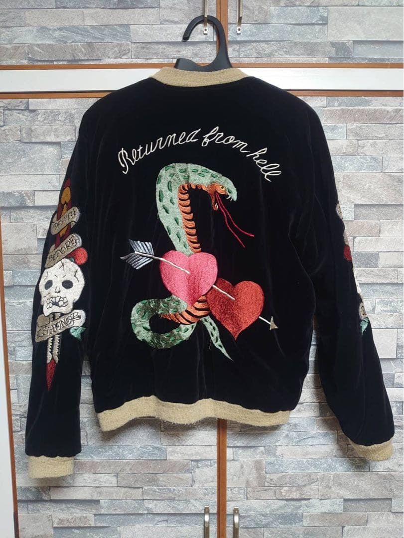 東洋 港商 スペシャルエディション スカジャン 別珍 × サテン 蛇・ハート・虎