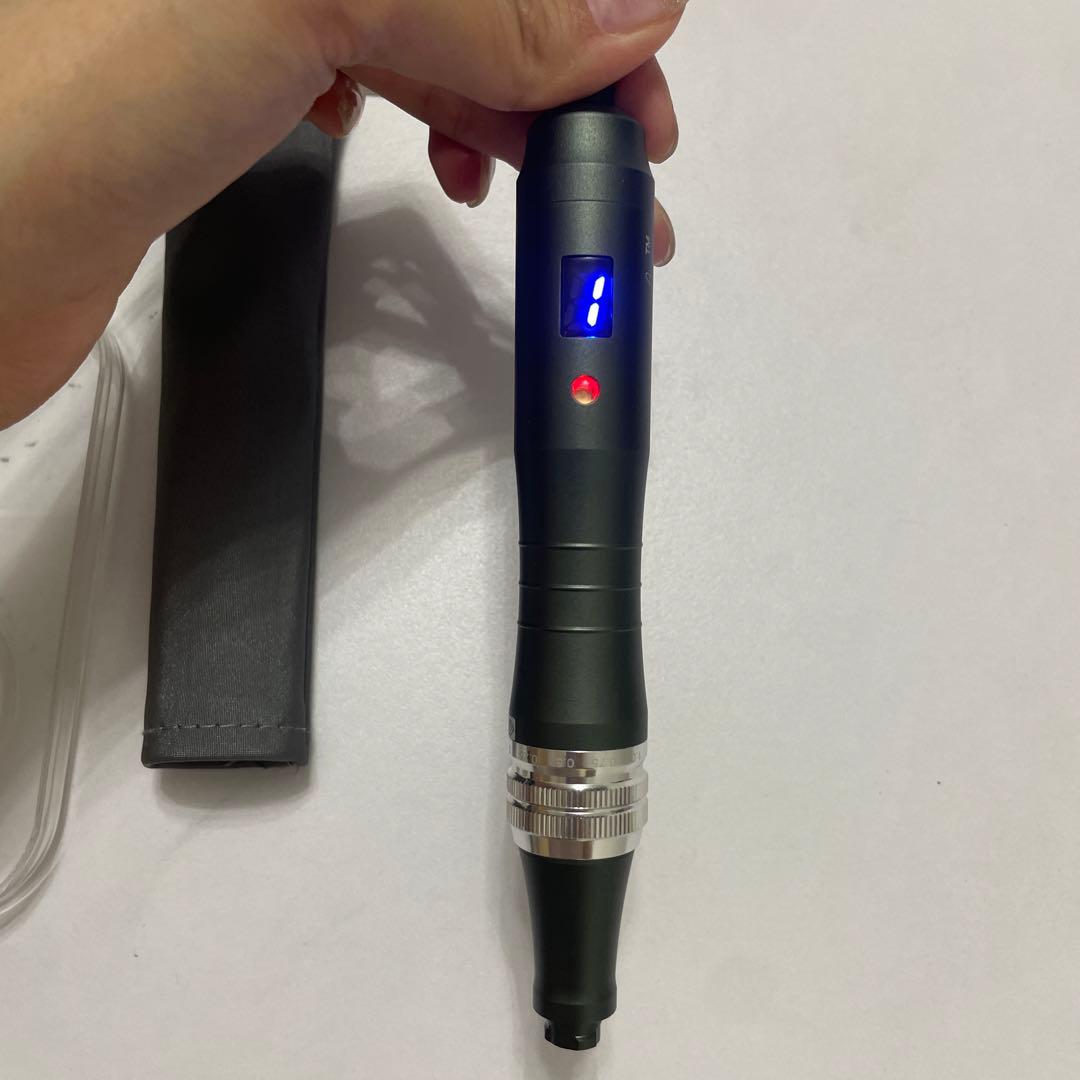 美品Dr.pen ULTIMA-M8 美顔器ダーマペン箱・付属品付き/動作確認済