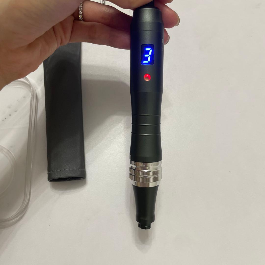 美品Dr.pen ULTIMA-M8 美顔器ダーマペン箱・付属品付き/動作確認済