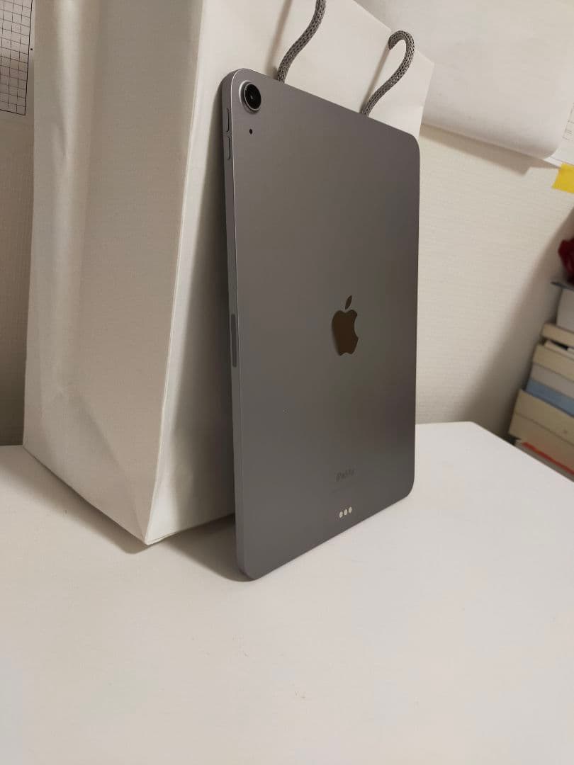 Apple iPad M2エアー　スペースグレー 本体