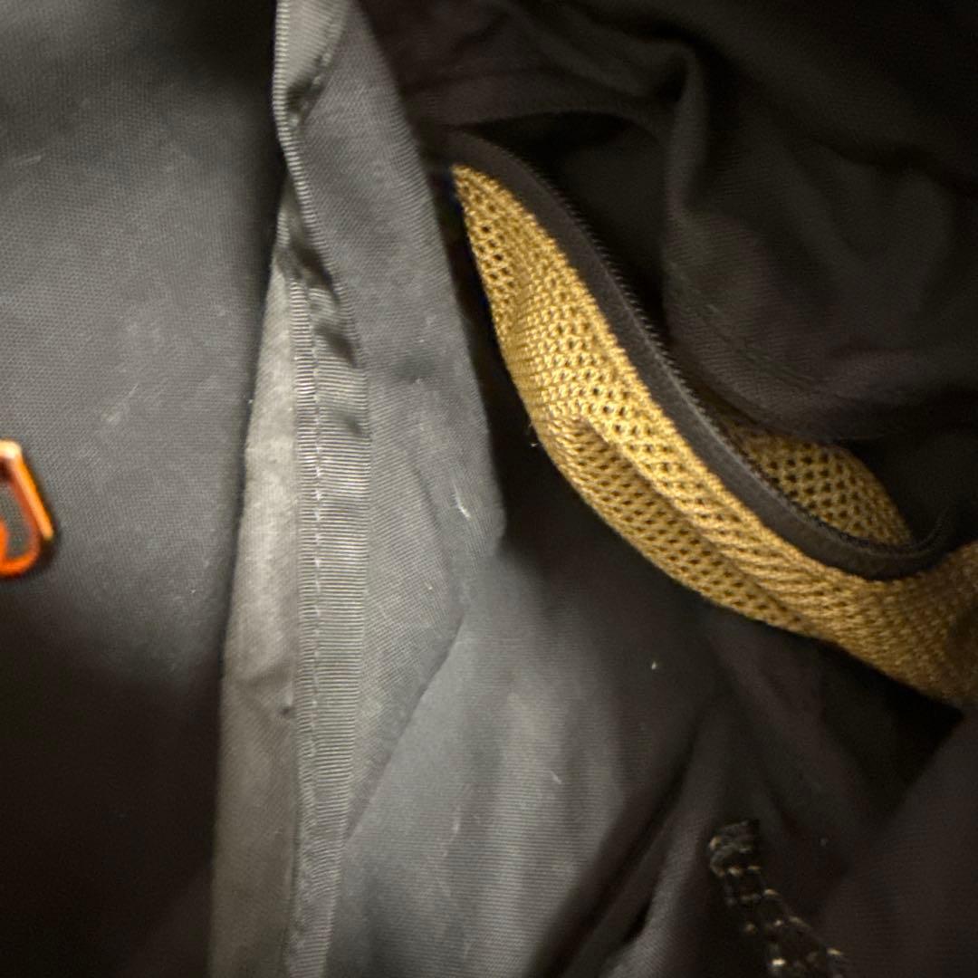 ミステリーランチ OUTSIDER メッセンジャーバッグ Woodland 廃盤