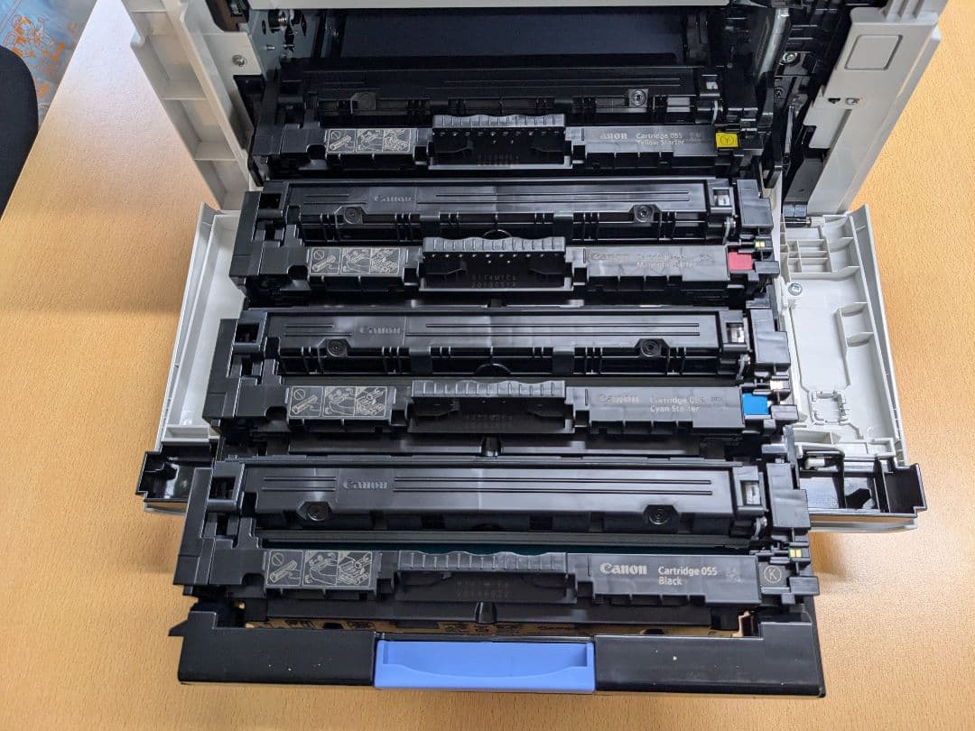 ほば新品 61枚 動作確認済 純正トナー全色100％ キャノン MF745CDW