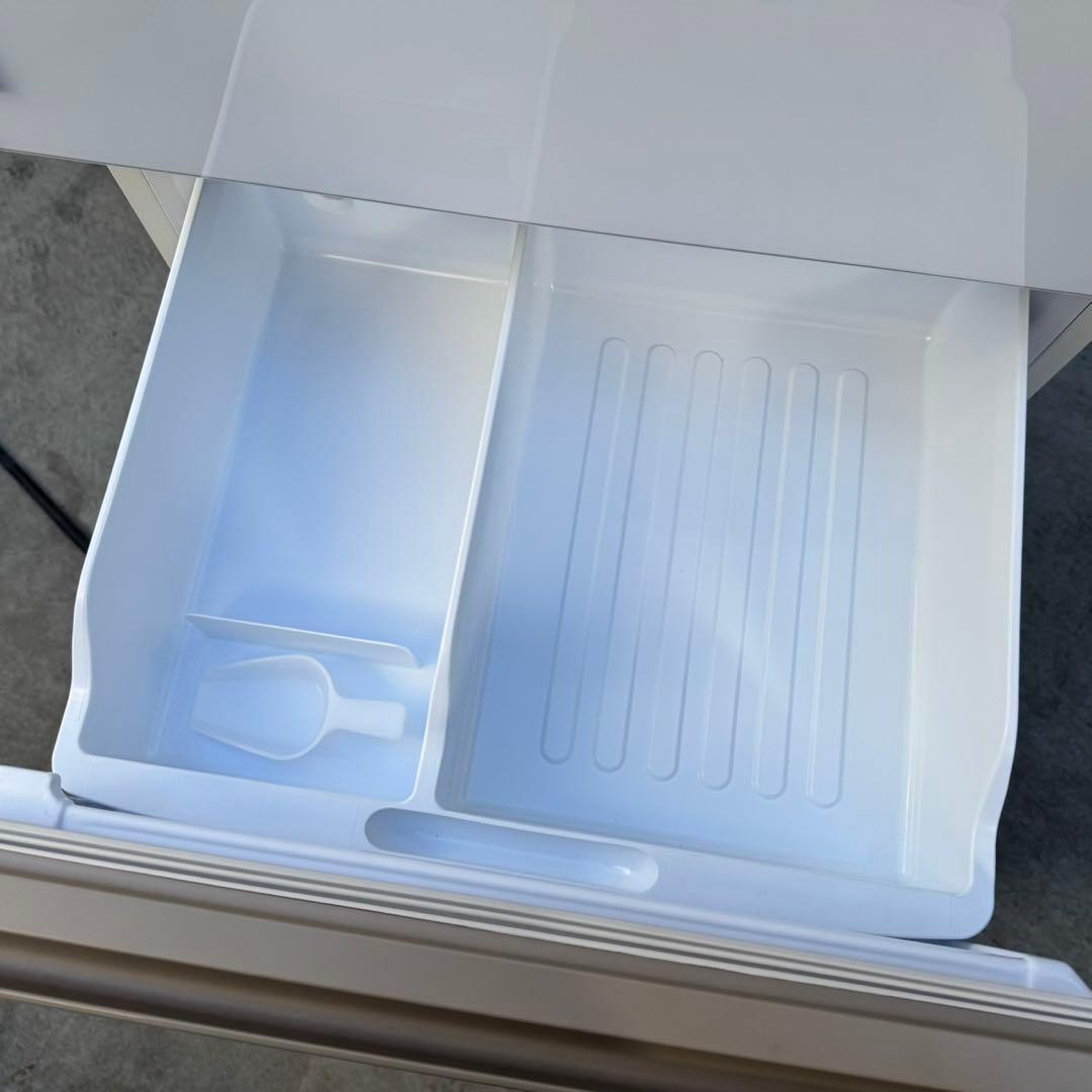 120⭐️2024年製美品★シャープ冷蔵庫3ドア大型自動製氷両開きガラス扉350L