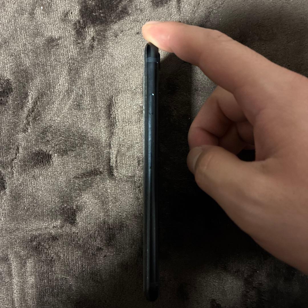 【美品】Apple iPhoneSE 第3世代 128GB 本体　箱有り