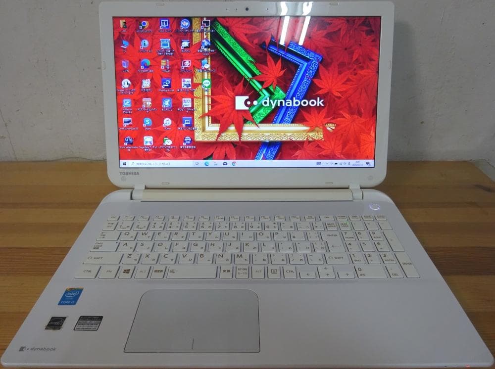 東芝 ノートパソコン dynabook B35/35MW/中古特価良品