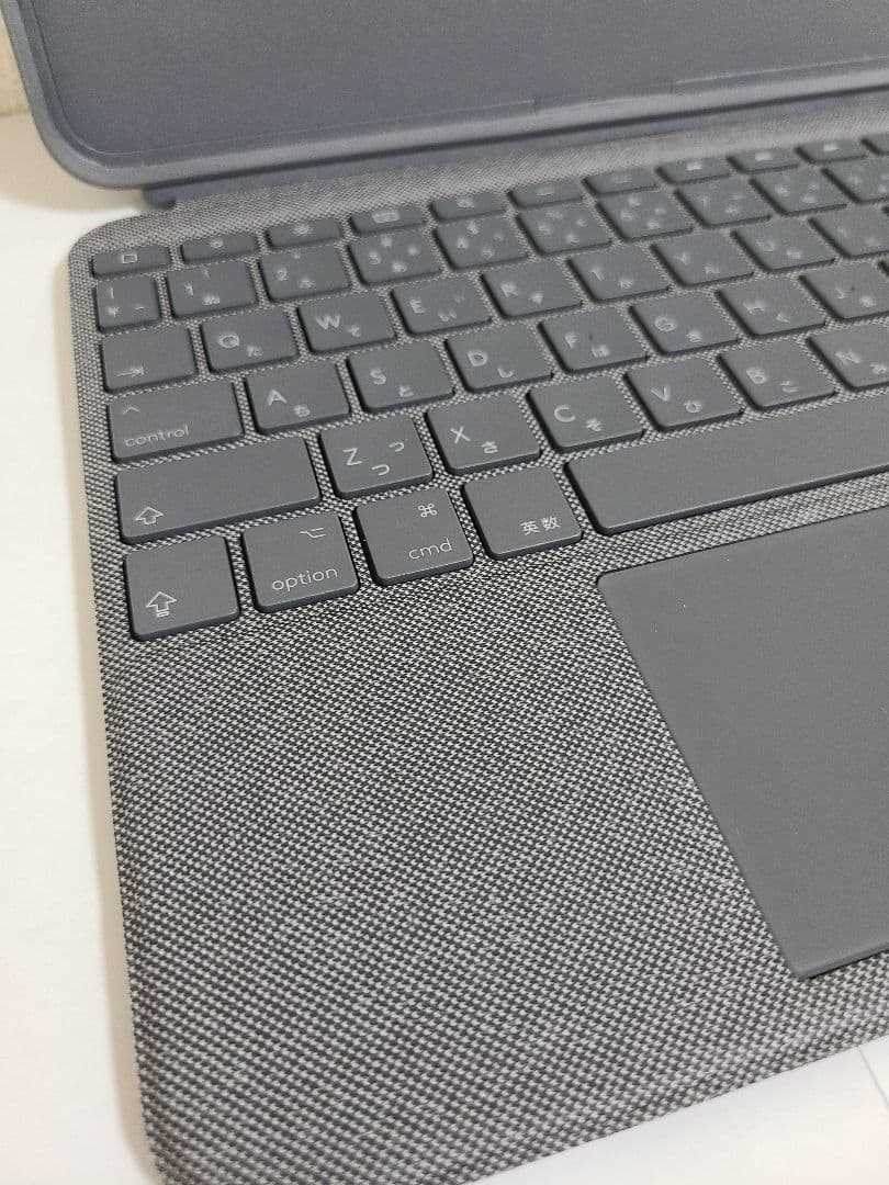 logicool COMBO TOUCH iPad Air ケース　第４世代