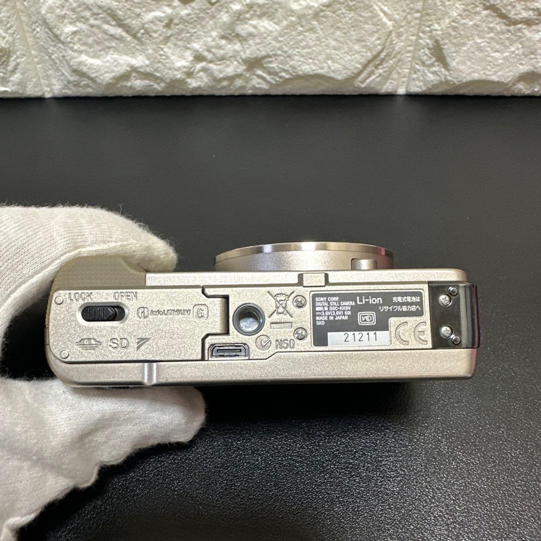 SONY Cyber-shot DSC-HX9V通電確認済　液晶割れ　ジャンク