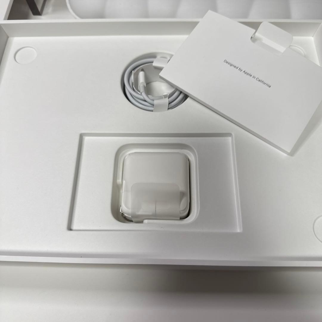 MacBook本体 Apple MacBook Air 13-inch (m1 2020)