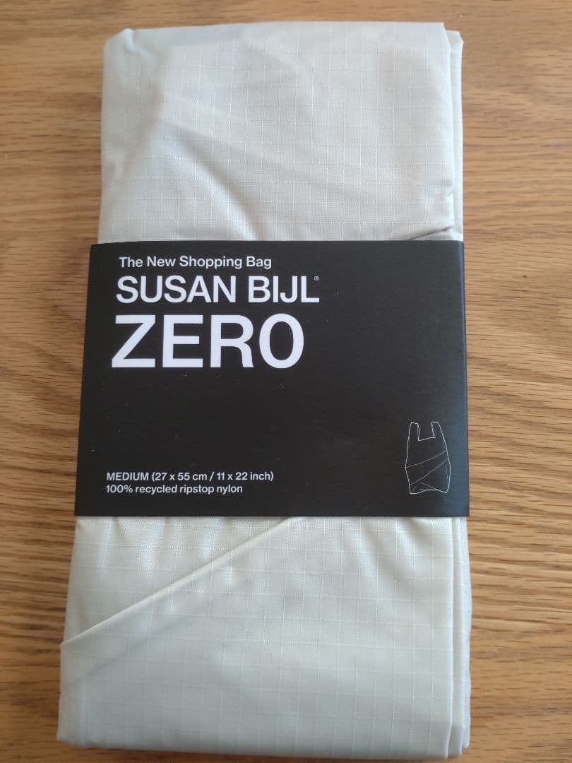 限定完売品☆新品未使用☆SUSAN BIJL ZERO☆Mサイズ☆Cloud
