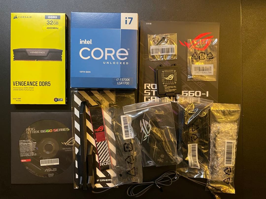 その他 Core i7-13700K + 32GB DDR5 + STRIX B660I