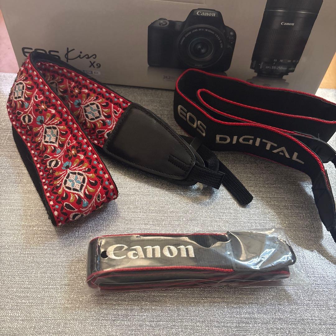 グゥーさま専用です　Canon EOS Kiss X9 デジタル一眼レフカメラ