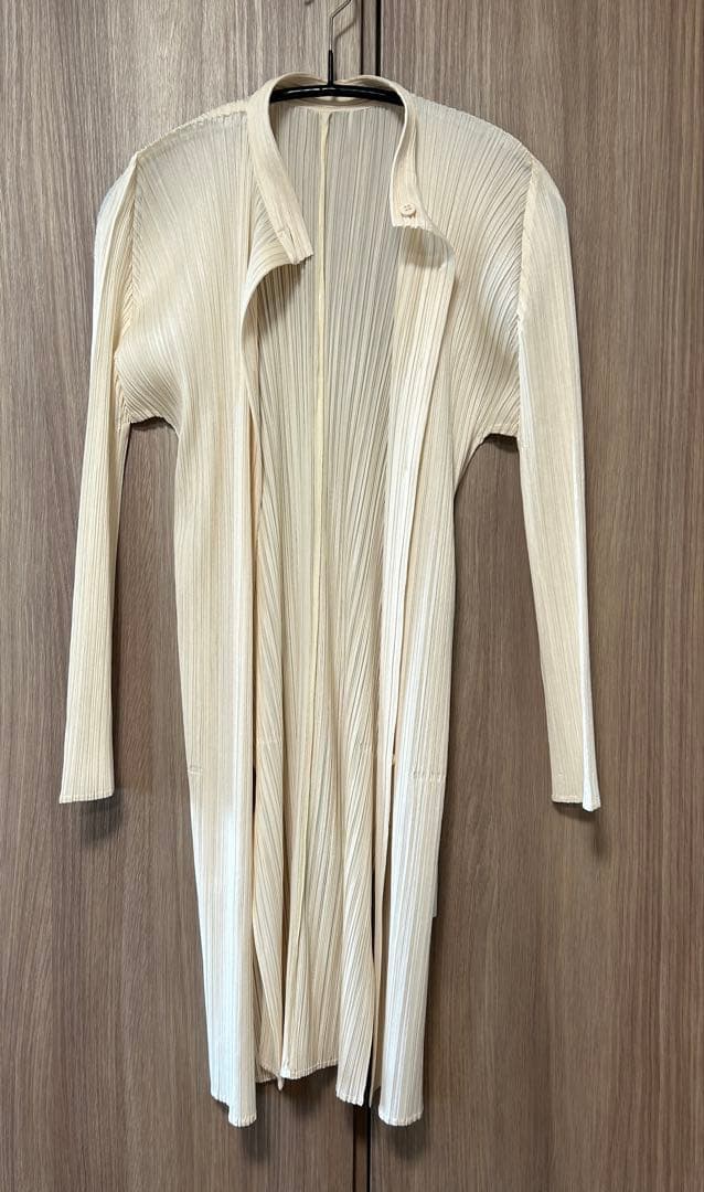 未使用　PLEATS PLEASE　長袖チュニック丈シャツ　オフホワイト