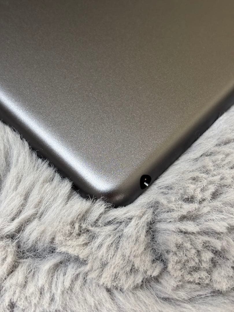 iPad (第9世代) 64GB シルバー 本体 バッテリー最大容量92%