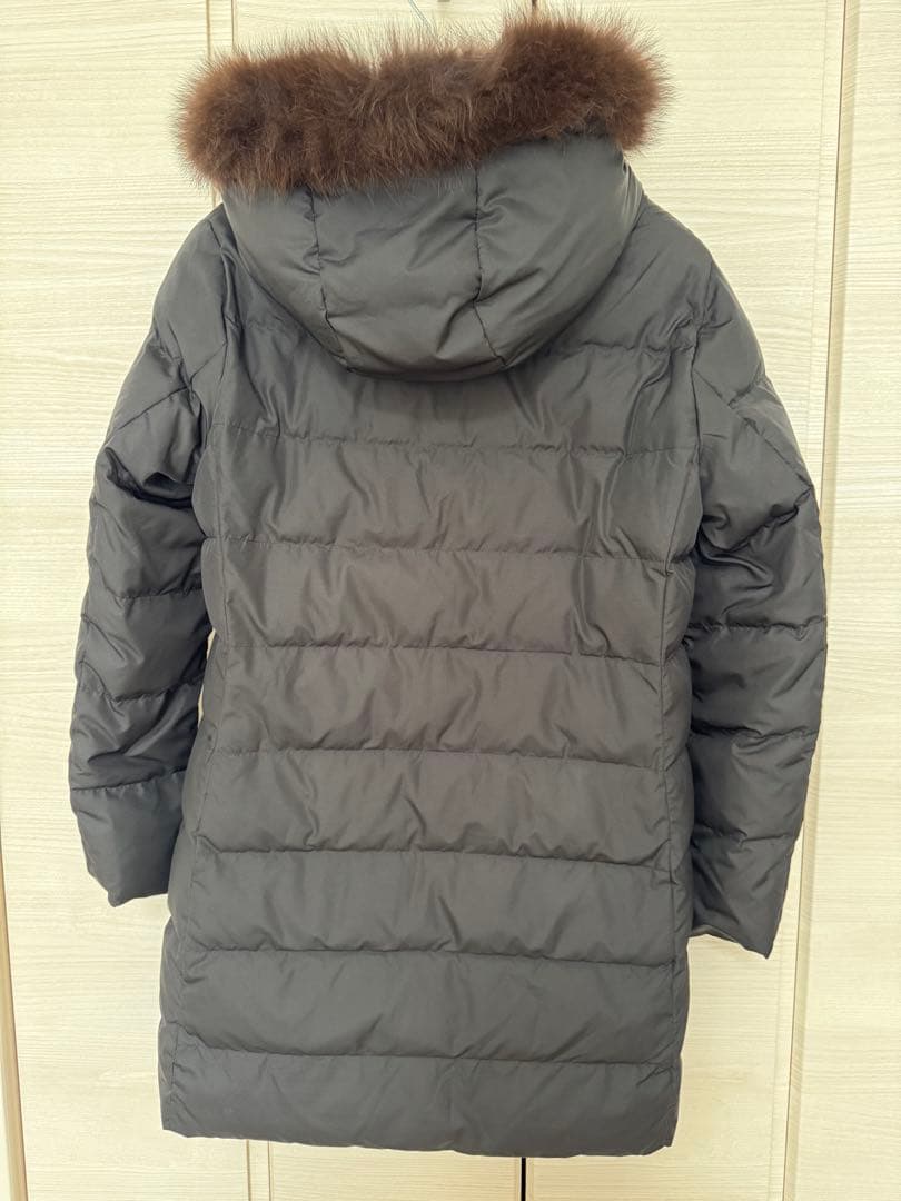 美品！ANY SIS 撥水エコファイバーミックスダウン　サイズ4