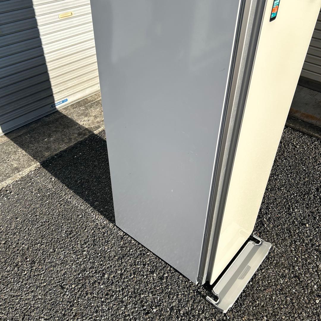 LG styler ホームクリーニング機　S3WF 21年製