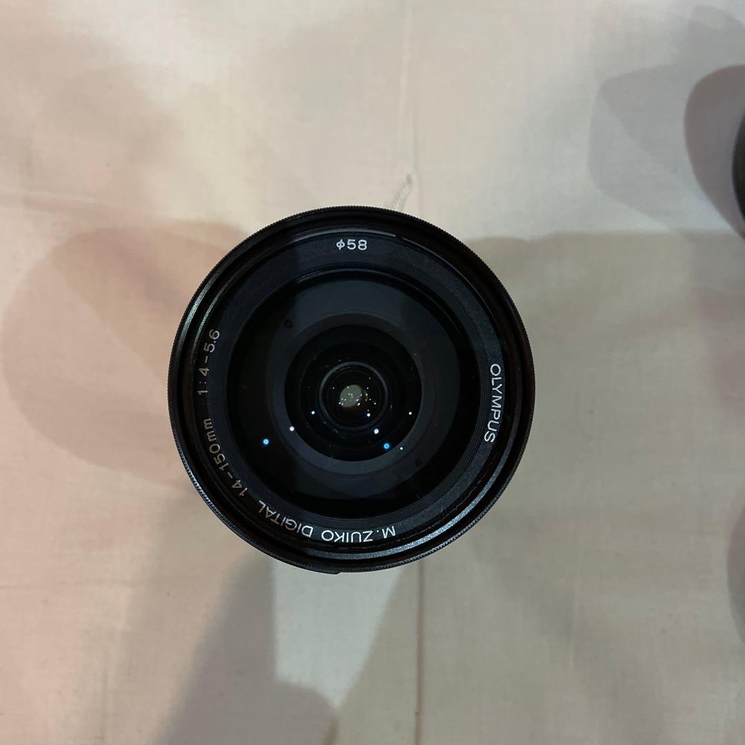 OLYMPUS E-M5 Mark II ミラーレス一眼　極美品