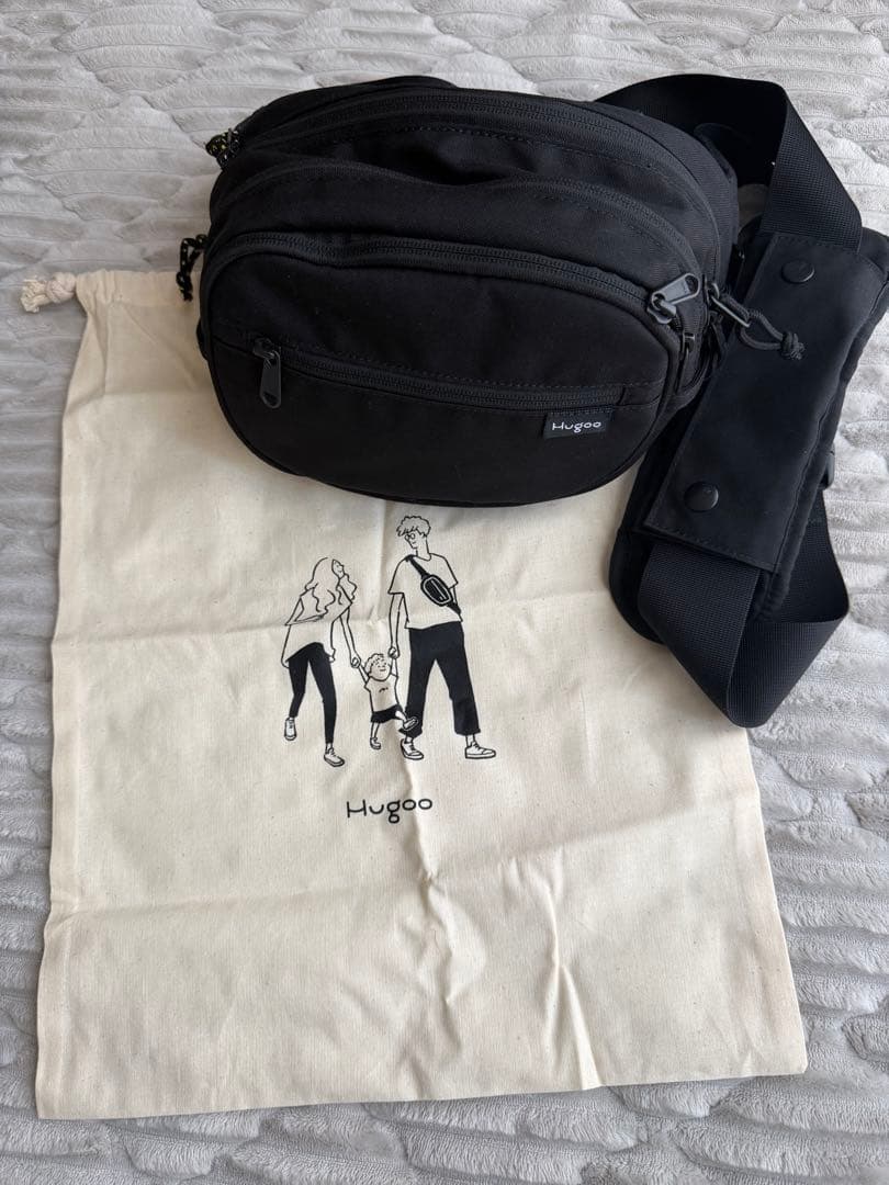 ⭐︎Hugoo ハグー　ヒップシート　ショルダーバック　ブラック×イエロー⭐︎