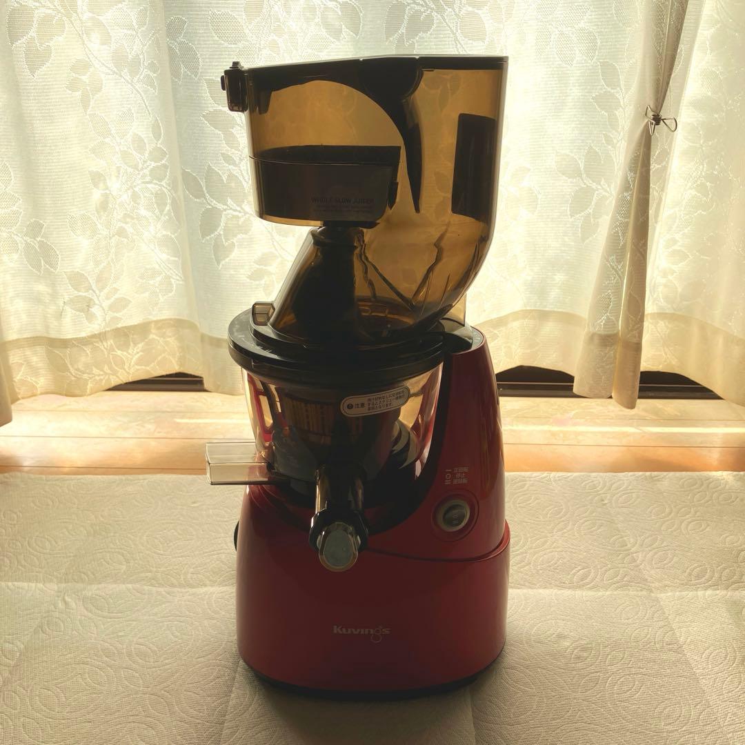 ☆KUVINS ホールスロージューサー☆