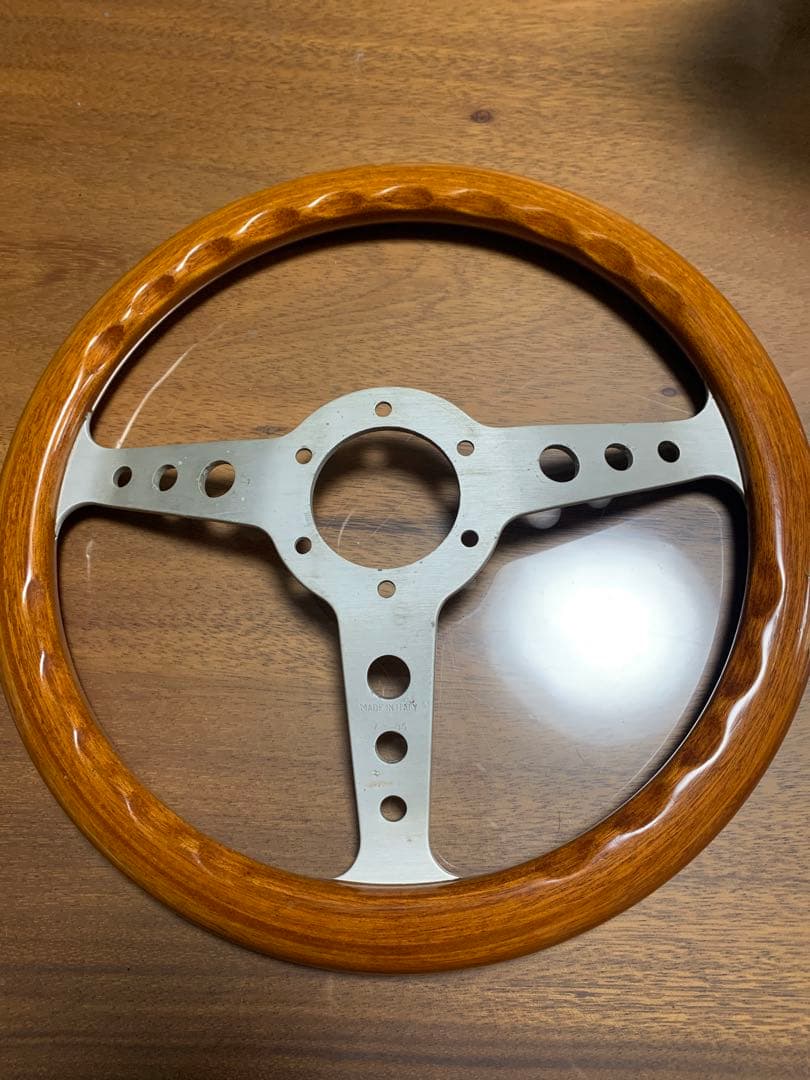 MOMO INDY ステアリングホイール 本体