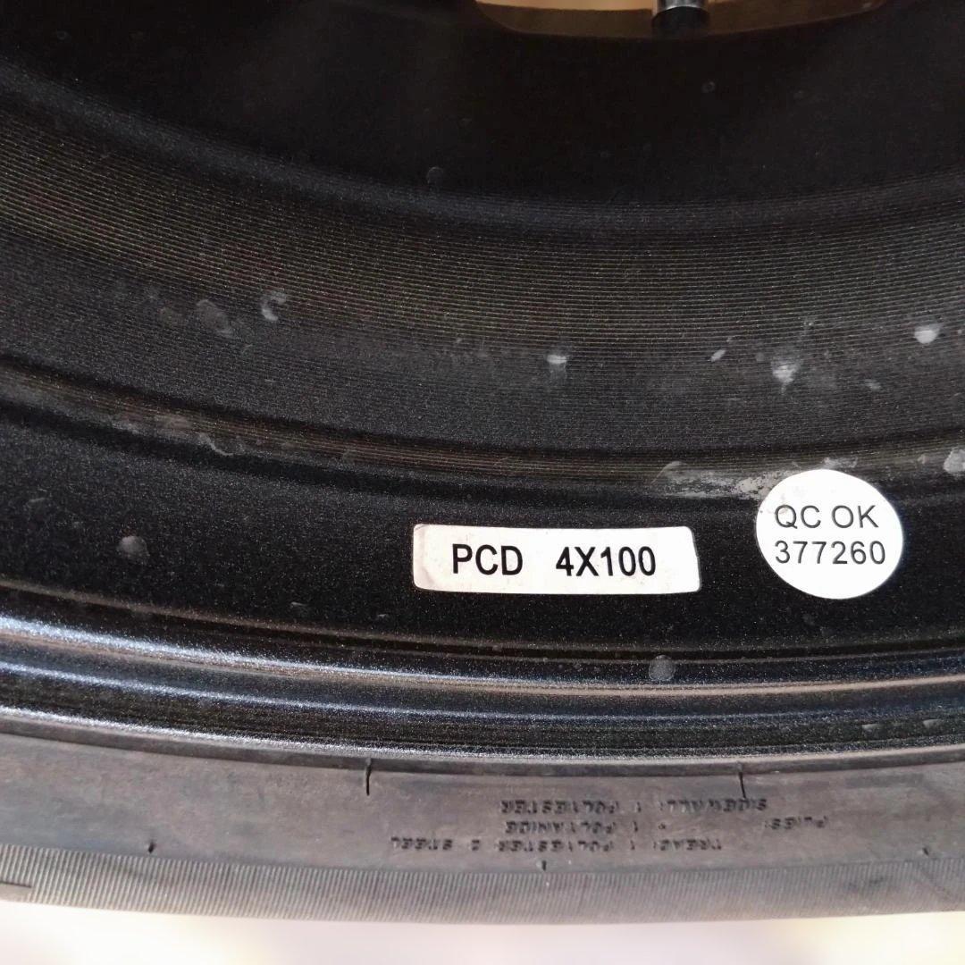 185/65 R15 スタッドレスタイヤ・ホイールセット