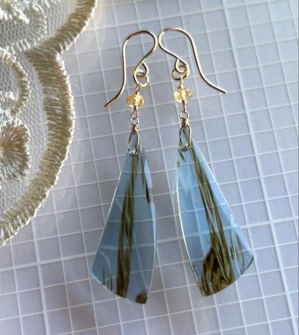 専用❣️宝石質ブルートパーズ　ルースカービング＆ベリルのピアス他　14kgf