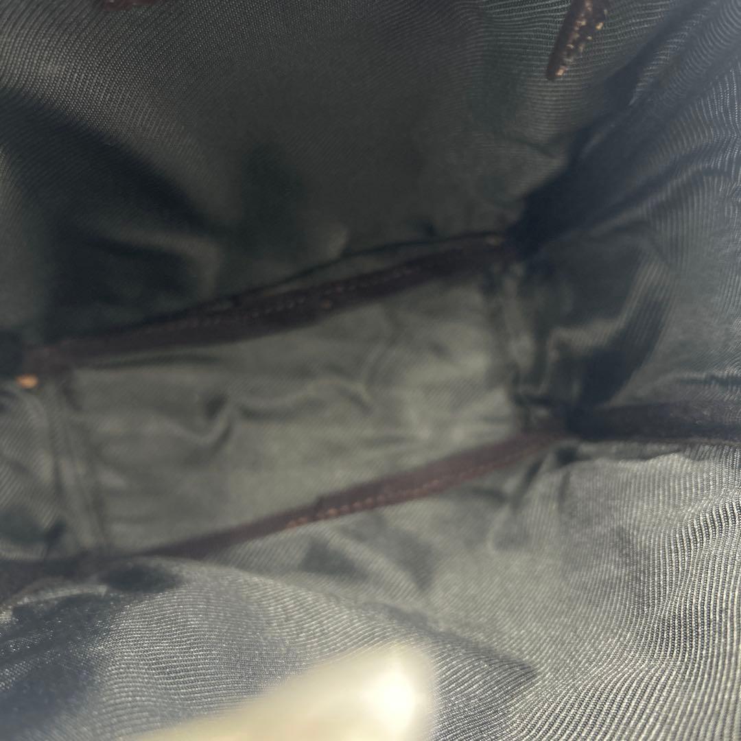 GUCCI グッチ GGキャンバス ショルダーバッグ　レザー　ロゴ