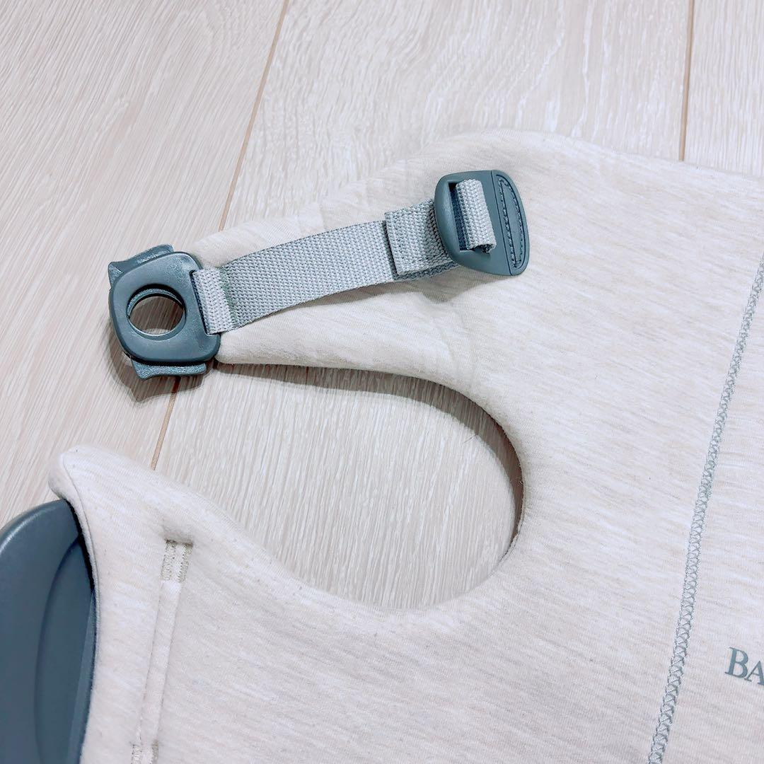 ベビービョルン　ベビーキャリア MINI 抱っこ紐 ライトベージュ