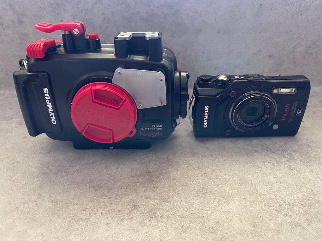 Olympus TG-5 & ハウジング ダイビング用