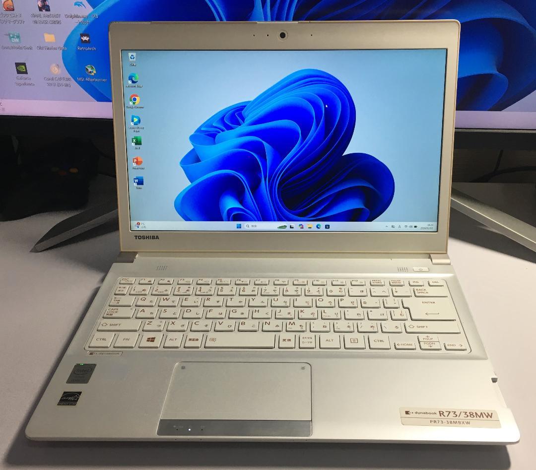 東芝 dynabook R73/38MW Windows11
