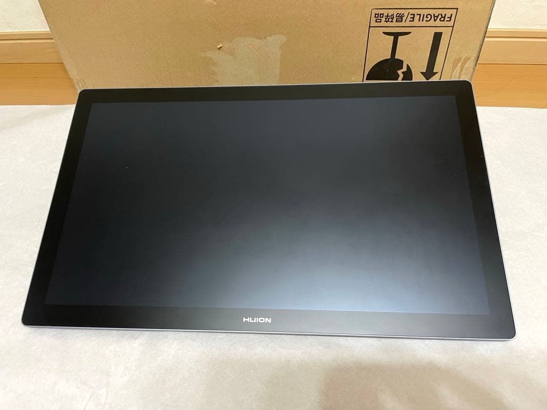 HUION Kamvas Pro 19 4K UHD 18.4型