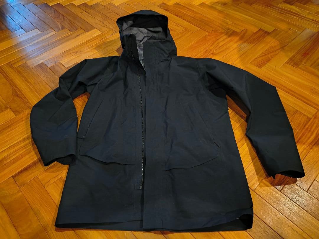 ARC‘TERYX VEILANCE Patrol Down Coat