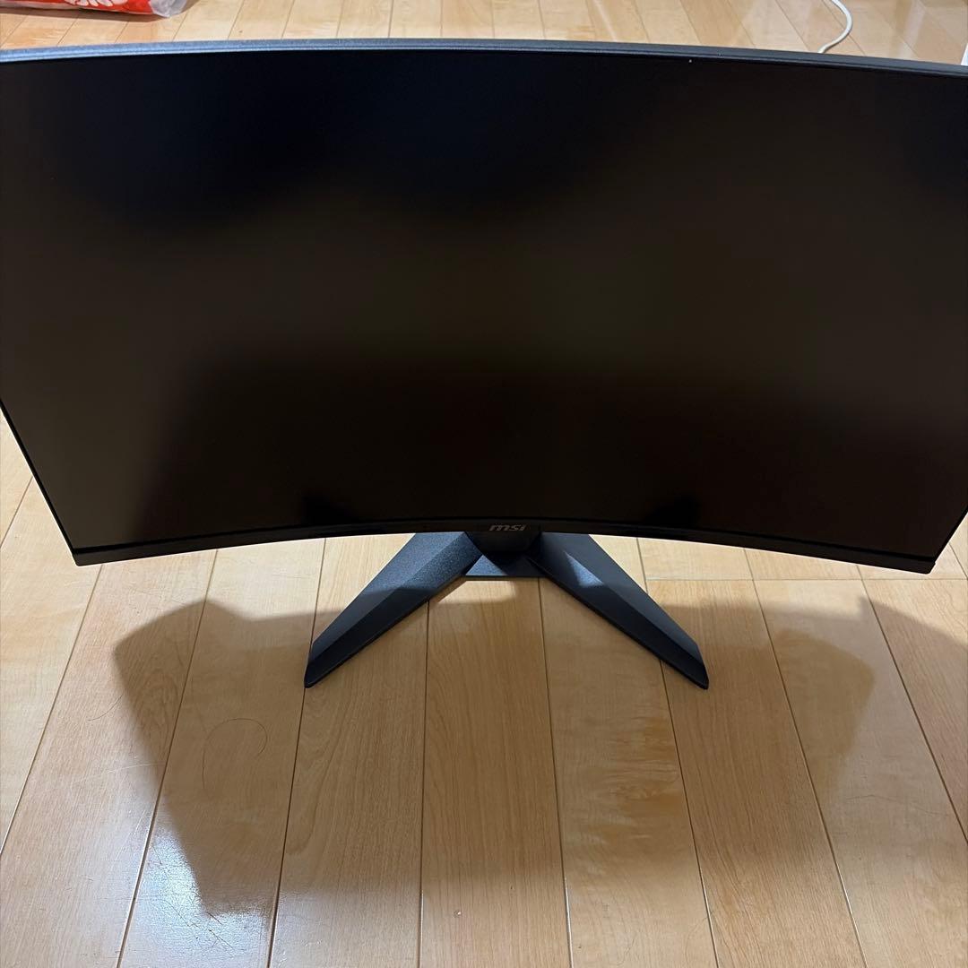 MSI 32c6x 240hzゲーミングモニター　32インチ湾曲